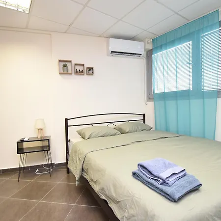 Center4city-apartment דירה